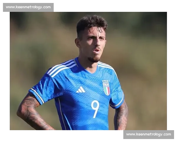 斯基拉:米兰外租卡马尔达、泽罗利双星至意乙练级 斯基拉:米兰外租卡马尔达、泽罗利双星至意乙练级