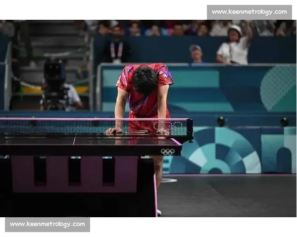 张本智和赛场狂飙四川方言喊爸递衣服 网友笑称:语言系统卡 bug 了! 张本智和赛场狂飙四川方言喊爸递衣服 网友笑称:语言系统卡 bug 了!